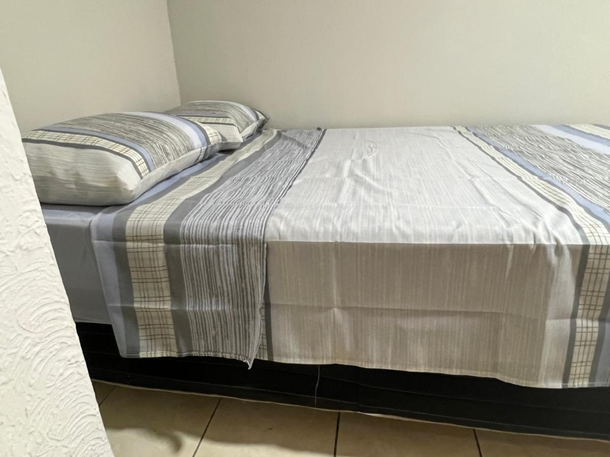 Apartamento 4 Quartos Av Beira Mar Nº 36 - Edif Canto Nobre - Guarapari Es 외부 사진